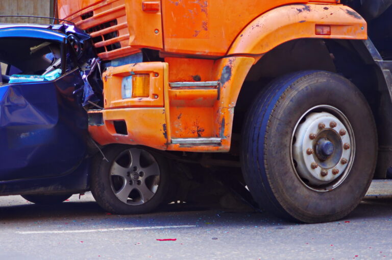 Rear-Ending Truck Accidents: 5 Main Causes